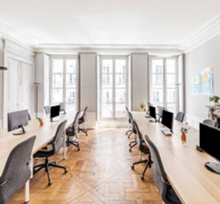 Espace indépendant 110 m² 22 postes Location bureau Rue Saint-Florentin Paris 75008 - photo 3